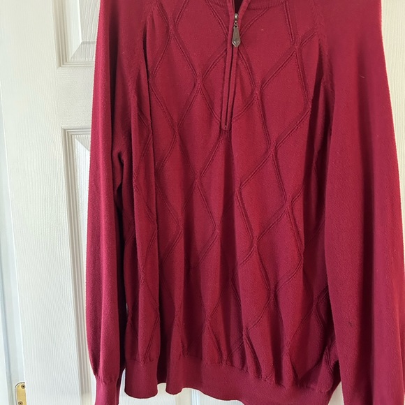 Men’s “Glen Echo” Golf sweater with long sleeves, XL maroon w/ Zip 1/3 front. - Picture 6 of 7